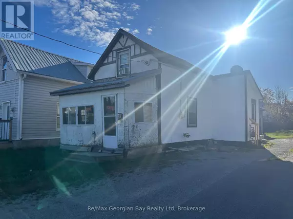 111 ANDREW STREET S, Orillia, ON L3V5J3