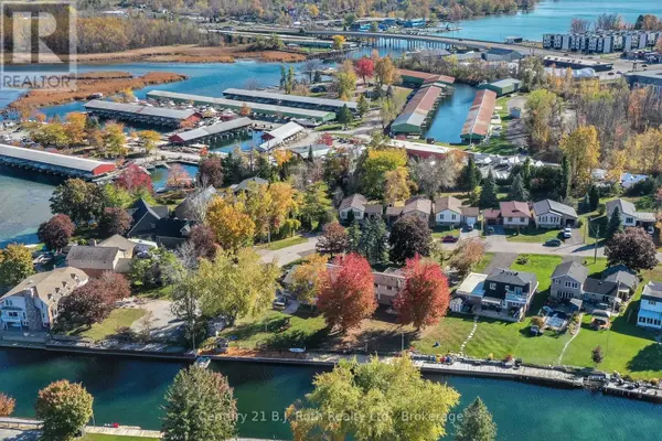 Orillia, ON L3V6R4,456 MOONEY CRESCENT