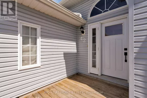 Penetanguishene, ON L9M1V9,42 BYRNES CRESCENT