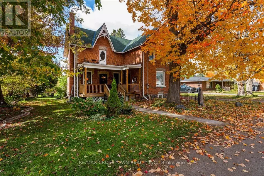 10 EPLETT STREET, Severn (coldwater), ON L0K1E0