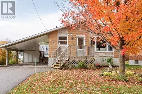 Collingwood, ON L9Y3S1,68 ALICE STREET