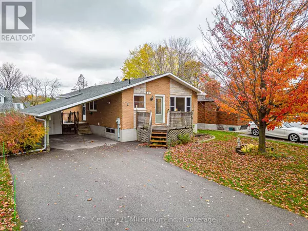 Collingwood, ON L9Y3S1,68 ALICE STREET