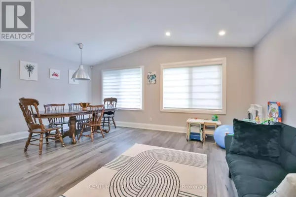 Barrie (sunnidale), ON L4N4L9,16 GLORIA STREET