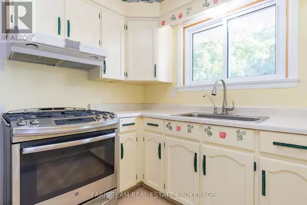 Springwater (minesing), ON L9X1C7,2597 GEORGE JOHNSTON ROAD