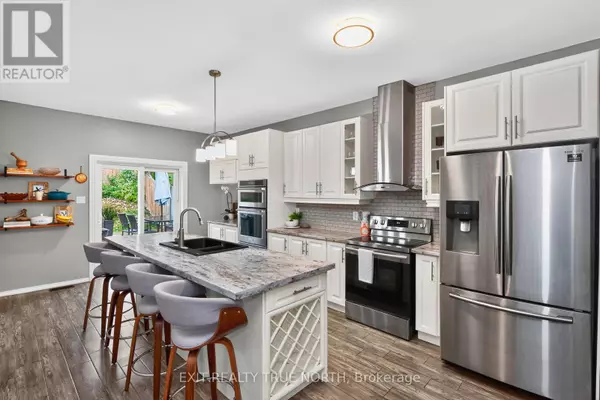 Barrie (bayshore), ON L4N9K8,59 EDWARDS DRIVE