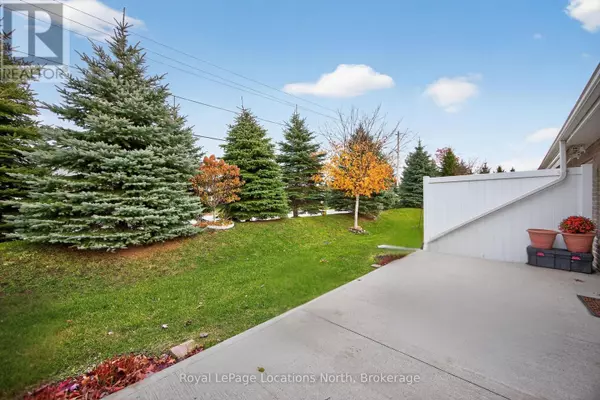 Wasaga Beach, ON L9Z0G4,19 CHESTNUT LANE