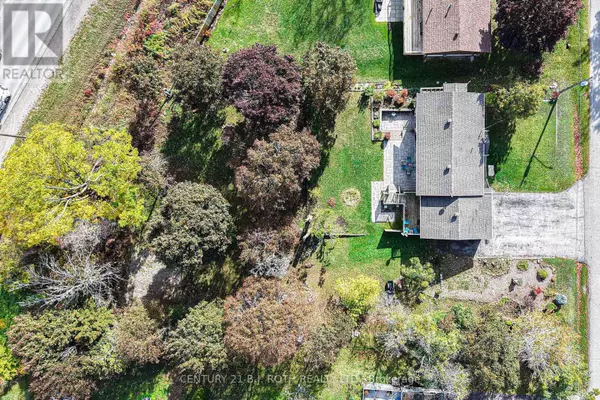 Orillia, ON L3V4A9,16 FIRST STREET