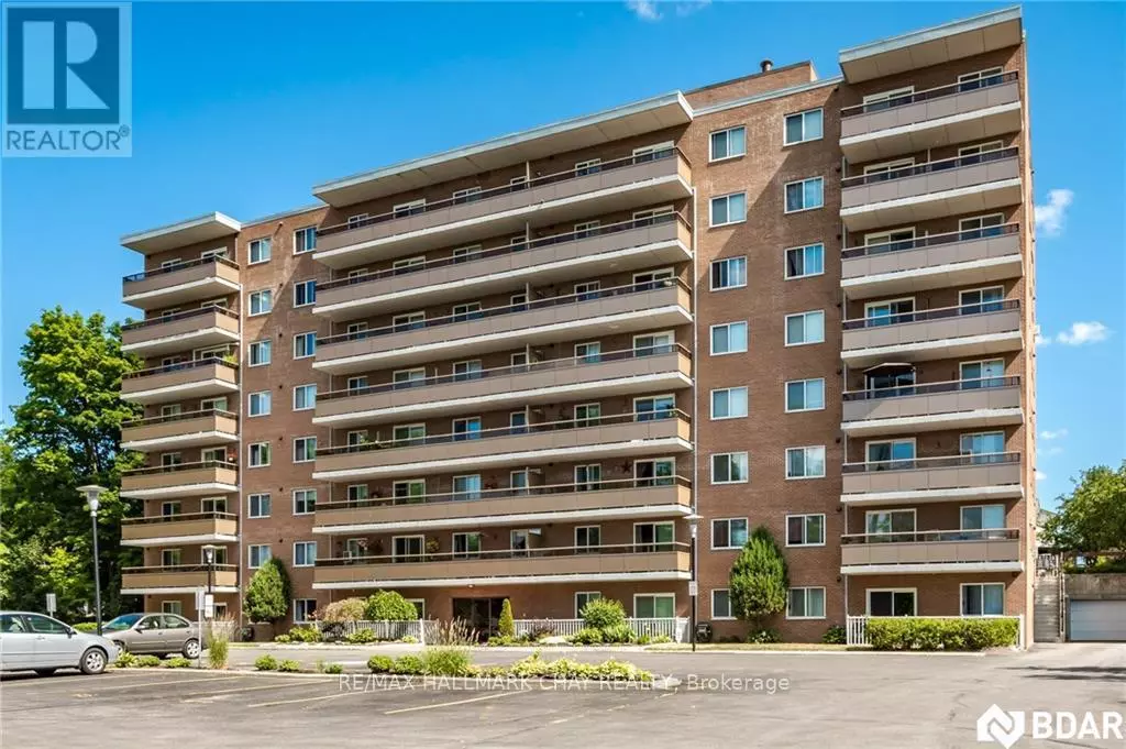 Barrie (codrington), ON L4M5J7,414 Blake ST #706