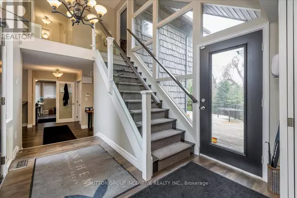 Barrie (holly), ON L4N9G4,381-387 MAPLEVIEW DRIVE W