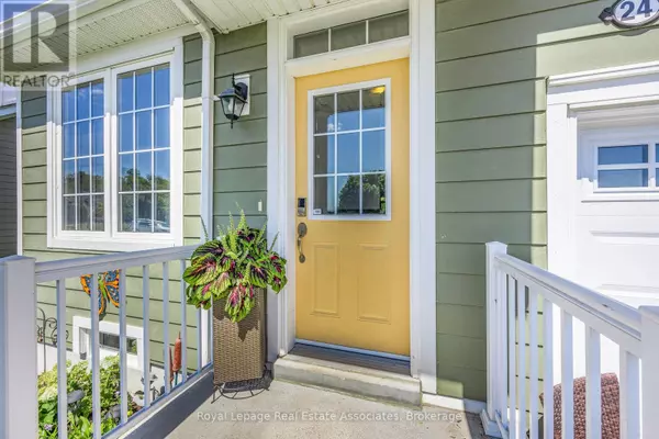 Wasaga Beach, ON L9Z0G3,24 Providence WAY #4