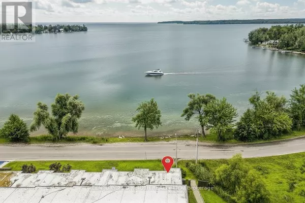 Orillia, ON L3V6N6,40 VICTORIA CRES #15