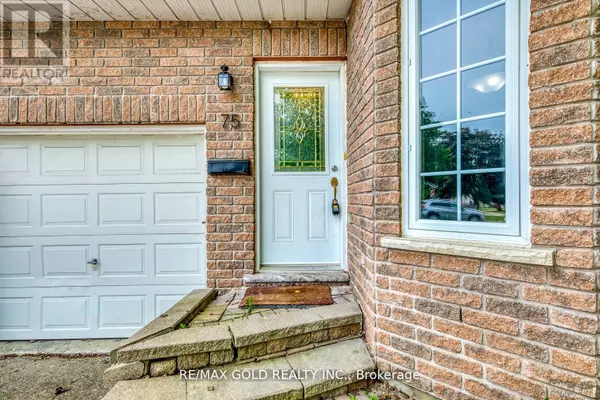 Barrie (allandale), ON L4N2T2,75 CAMPBELL AVENUE