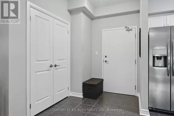 Barrie (0 West), ON L9J0H5,306 ESSA RD #112