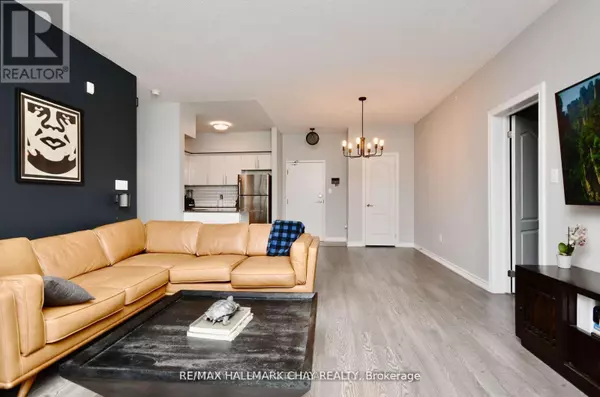 Barrie (ardagh), ON L4N2V1,44 Ferndale DR South #405