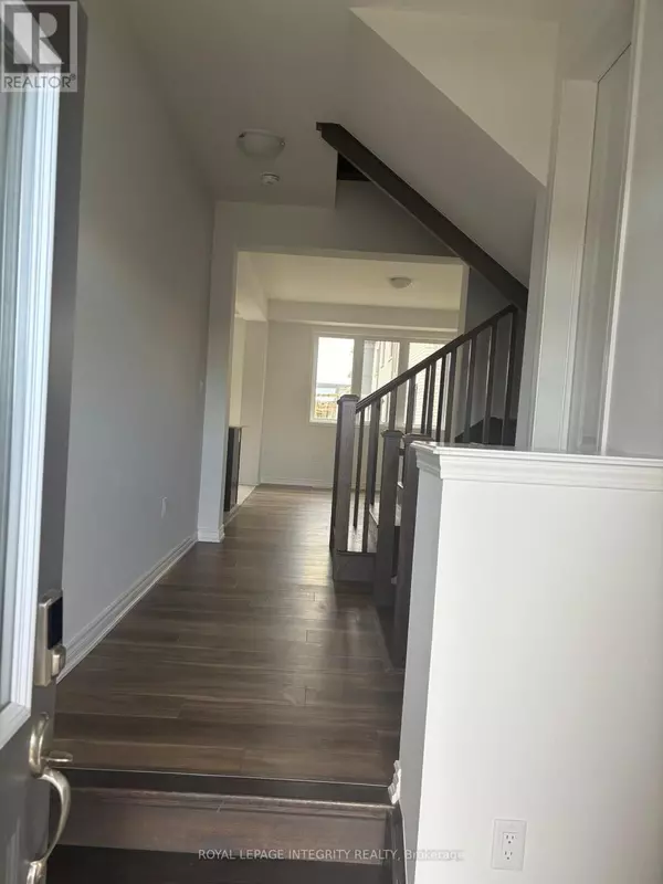 Barrie, ON L9J0B7,228 GREER STREET