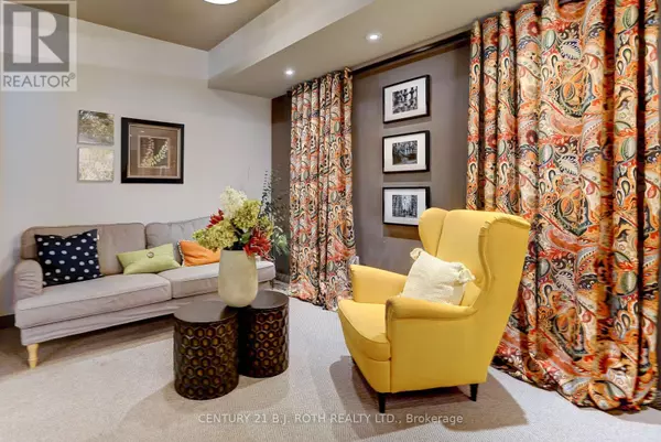 Barrie (ardagh), ON L4N7Y8,7 GREENWICH ST #407