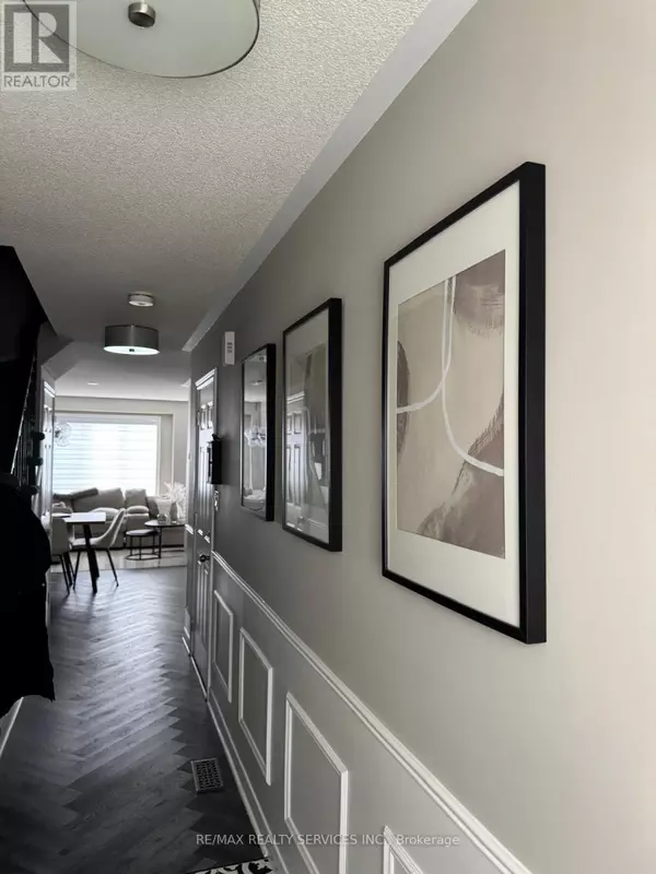 Barrie (painswick South), ON L4N0H4,430 Mapleview DR East #10