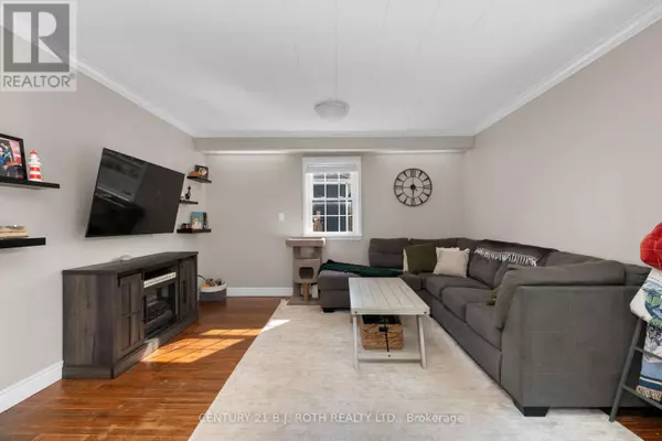 Penetanguishene, ON L9M1G6,249 CHURCH STREET