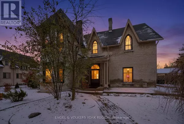 64 HIGH STREET, Barrie (queen's Park), ON L4N1W4