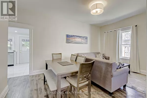 Barrie (allandale), ON L4N3G3,304 INNISFIL STREET