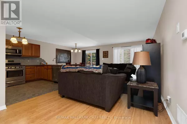 Wasaga Beach, ON L9Z3C5,38 ROSE VALLEY WAY