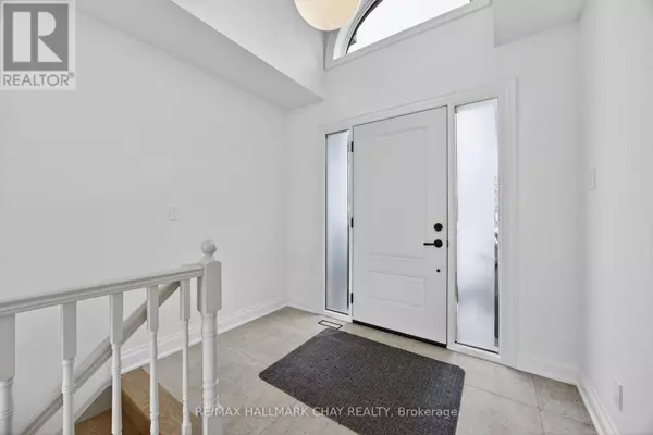 Tiny, ON L0K2E1,930 MARSHALL ROAD