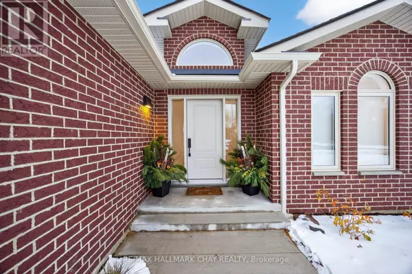 Tiny, ON L0K2E1,930 MARSHALL ROAD