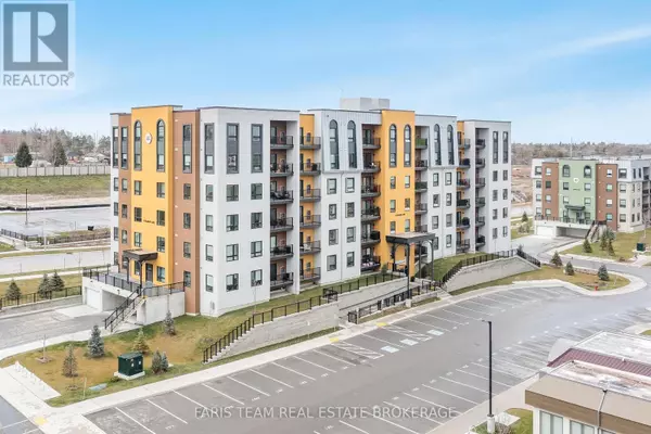 8 Culinary LN #411, Barrie, ON L9J0T2