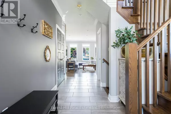 Barrie (ardagh), ON L4N3N6,21 MARTA CRESCENT