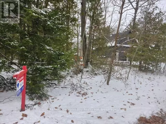 Tiny, ON L9M0J2,46 OAKWOOD AVENUE NW