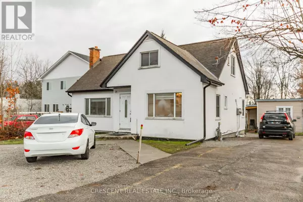 Orillia, ON L3V2R4,MAIN & UPPER - 261 BARRIE ROAD