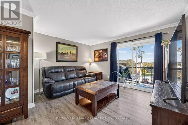 Barrie (letitia Heights), ON L4N1L9,147 Edgehill DR #G9