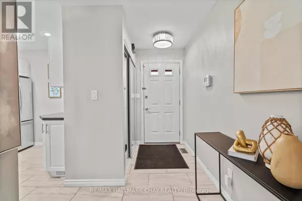 Orillia, ON L3V7N5,1 Olive CRES #4