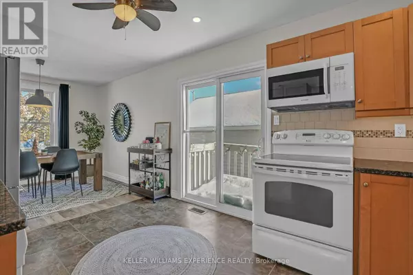 Barrie (painswick North), ON L4N6V3,43 KNICELY ROAD