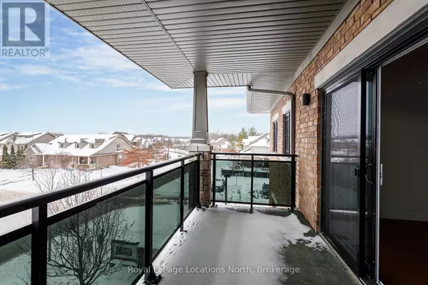 Collingwood, ON L9Y0X7,1 Chamberlain CRES #303