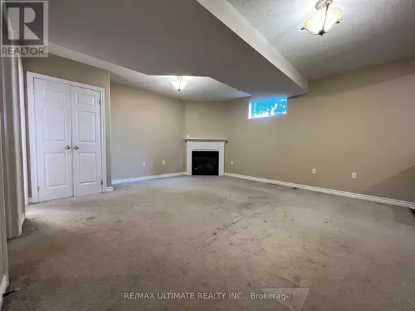 Barrie (georgian Drive), ON L4M6Z8,209 Dunsmore LN #Lower