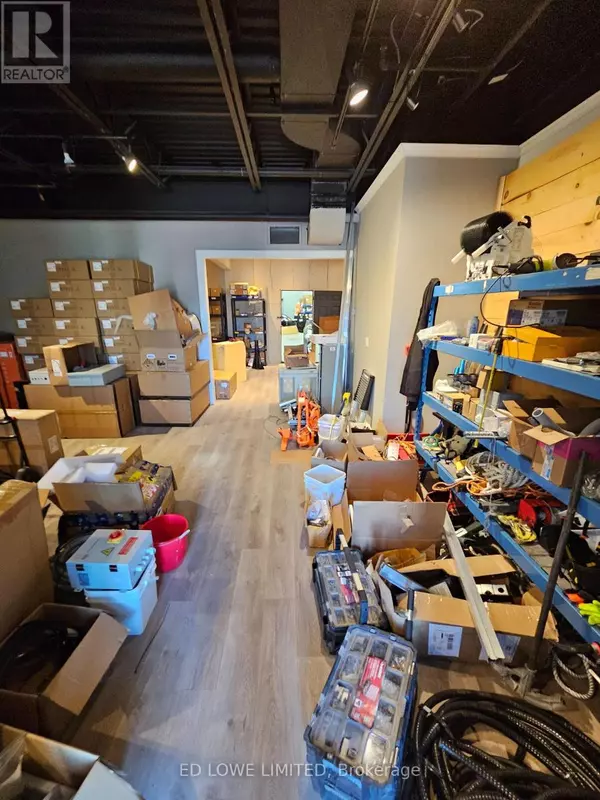 Barrie (0 West), ON L4N8W8,102 COMMERCE PARK DR #11&12