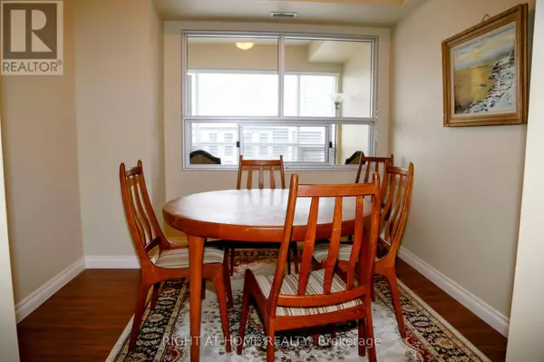 Barrie (painswick South), ON L4N0M3,90 Dean AVE #507