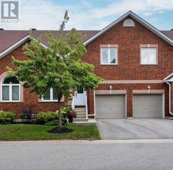 358 Little AVE #19, Barrie (painswick North), ON L4N2Z6