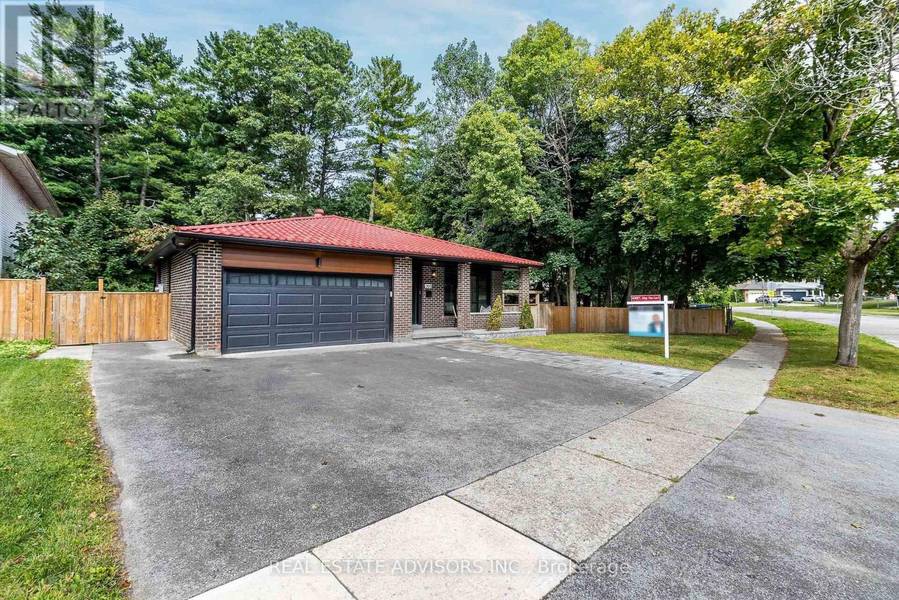 203 BROWNING TRAIL, Barrie (400 North), ON L4N5H6