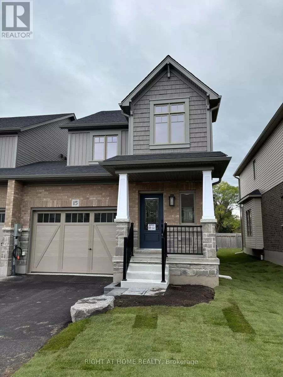 Collingwood, ON L9Y5M6,15 SHIPLEY AVENUE