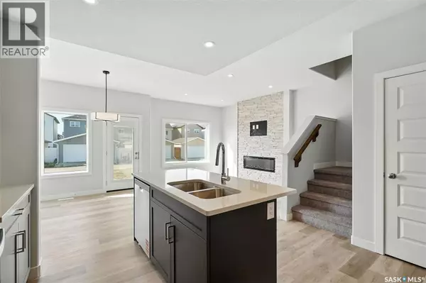 Saskatoon, SK S7W1H9,510 Myles Heidt MANOR