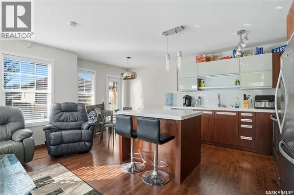 Saskatoon, SK S7W0V5,301 1555 Paton CRESCENT