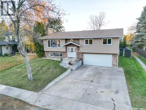 Prince Albert, SK S6V6P8,3043 Erickson CRESCENT