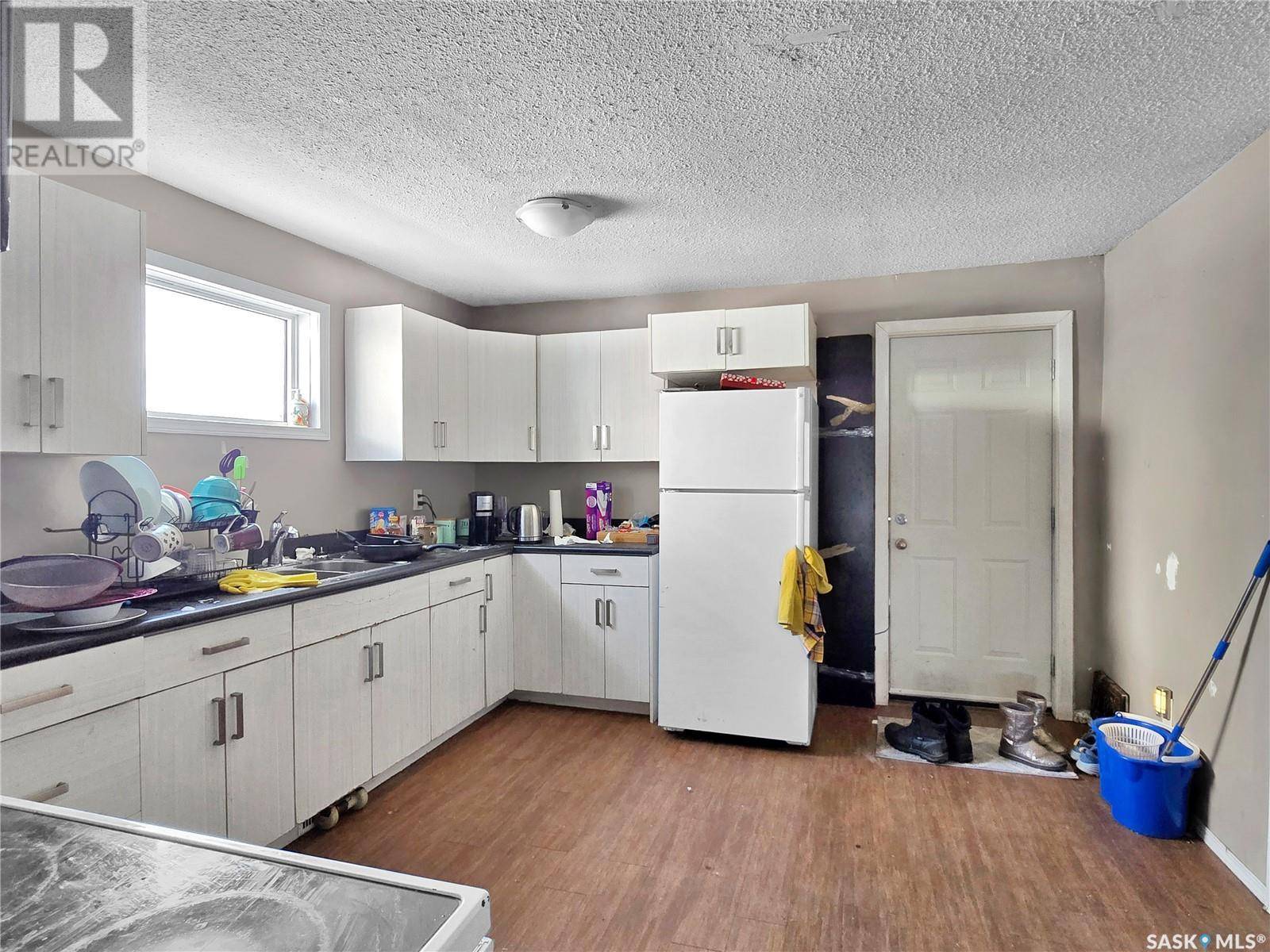 Saskatoon, SK S7M1S1,312 E AVENUE S