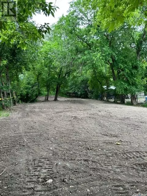 Regina Beach, SK S0G4C0,229 Second STREET E