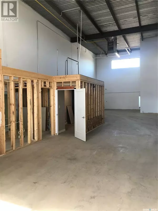 Saskatoon, SK S7M1Y8,50 510 Lauriston STREET