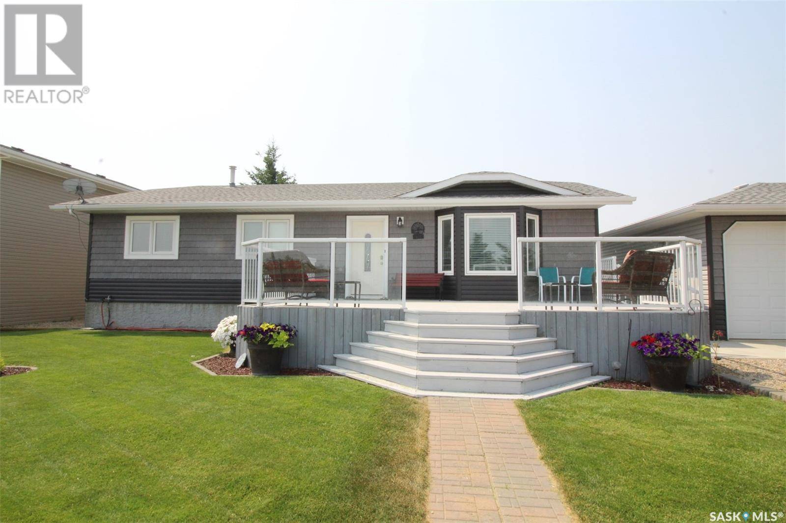 Meota, SK S0M1X0,415 2nd AVENUE N