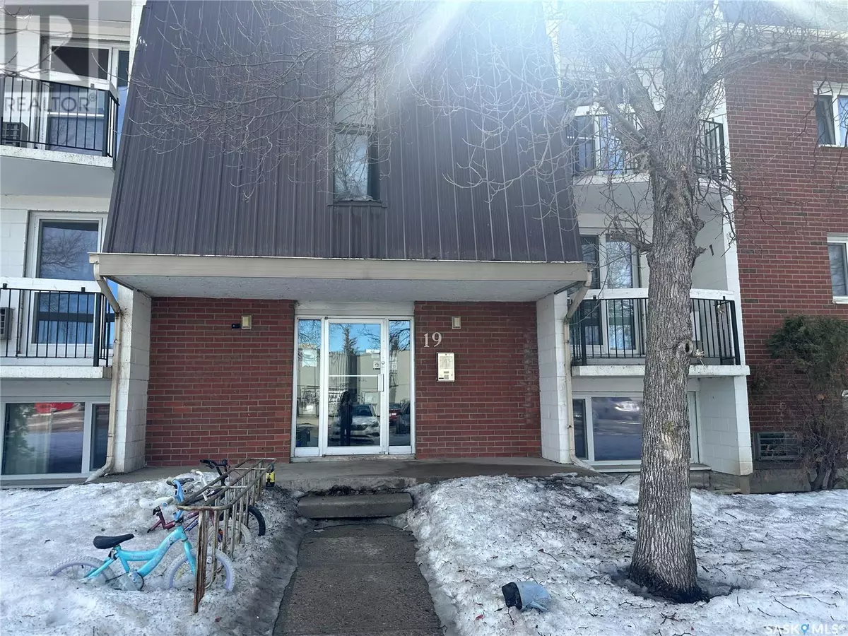 Regina, SK S4S6P8,12 19 Centennial STREET