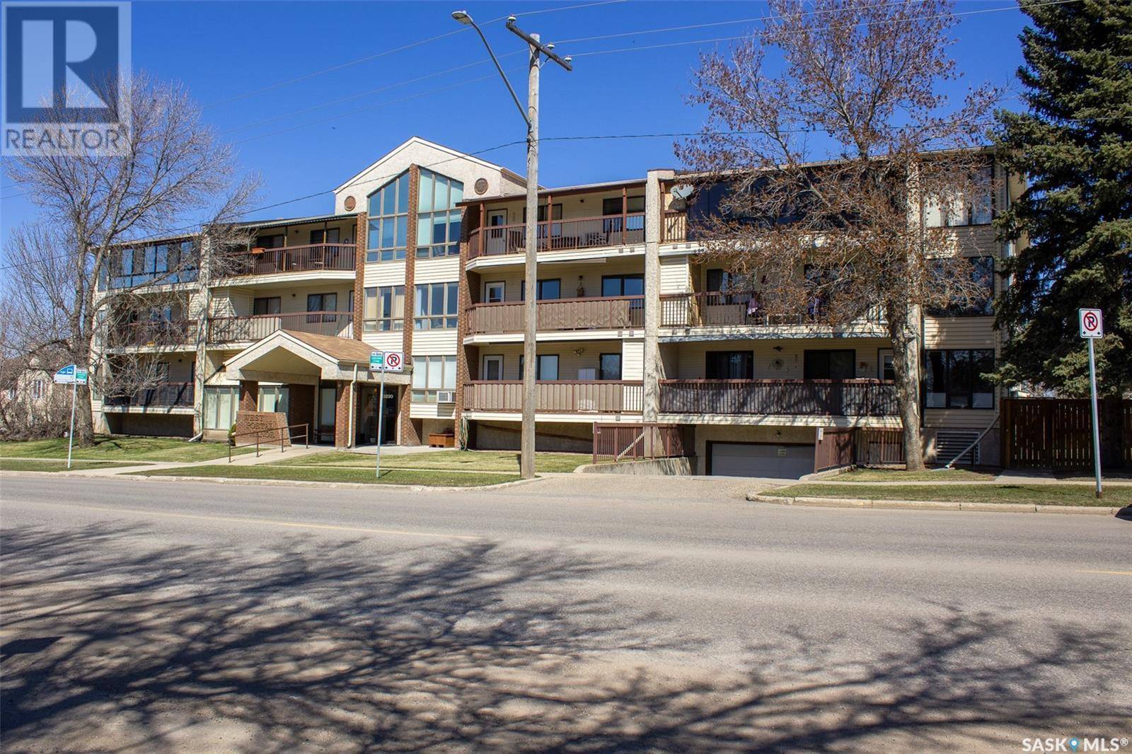 205 3220 33rd STREET W, Saskatoon, SK S7L6K3